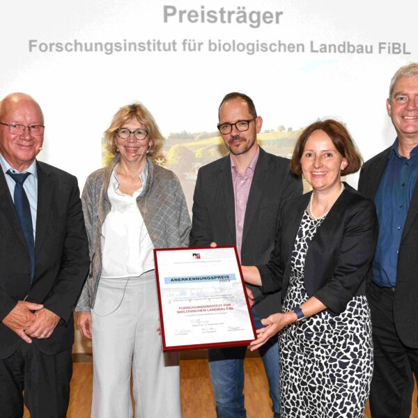 Anerkennungspreis für eine Starke Region 2023 geht ans Forschungsinstitut für biologischen Landbau FiBL